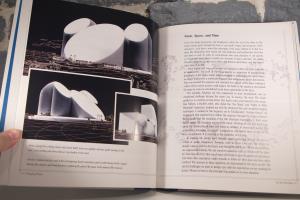 Designing Disney - Imagineering and the Art of the Show (06)